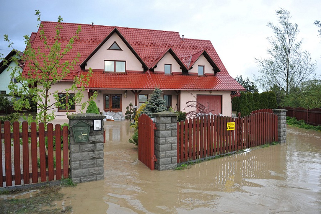 Ulewy, podtopienia i powódź: Niż przeszedł nad Podhalem