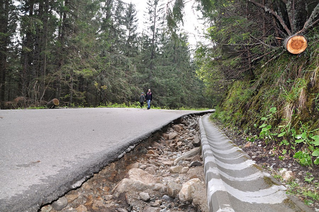 Majowe Morskie Oko i Czarny Staw pod Rysami