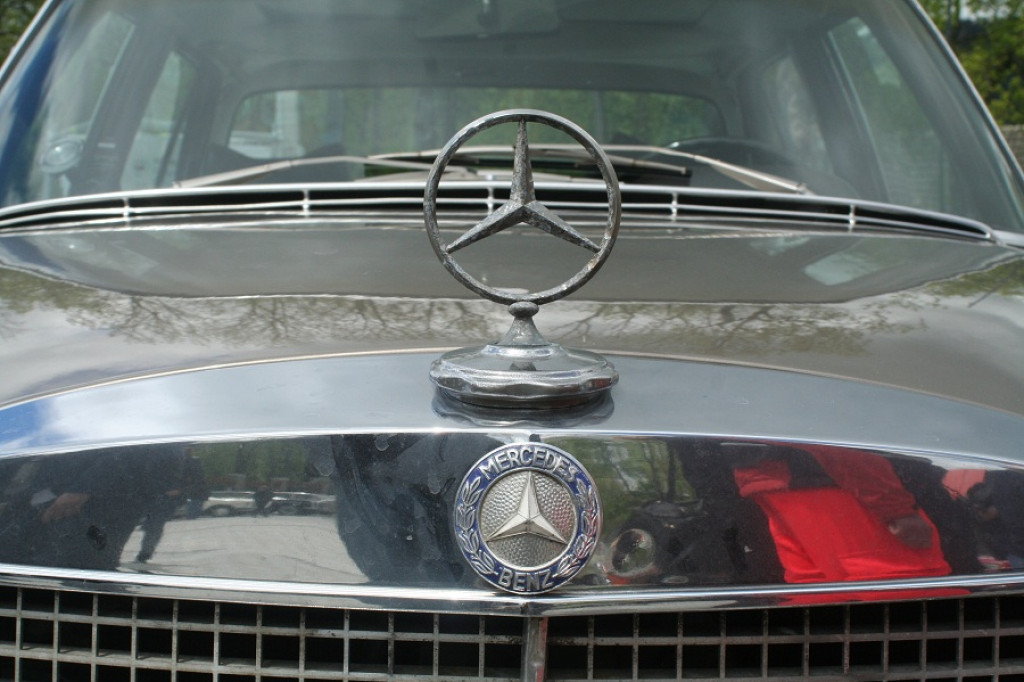 Zlot pod znakiem mercedesa
