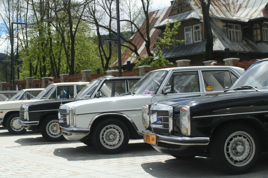 Zlot pod znakiem mercedesa