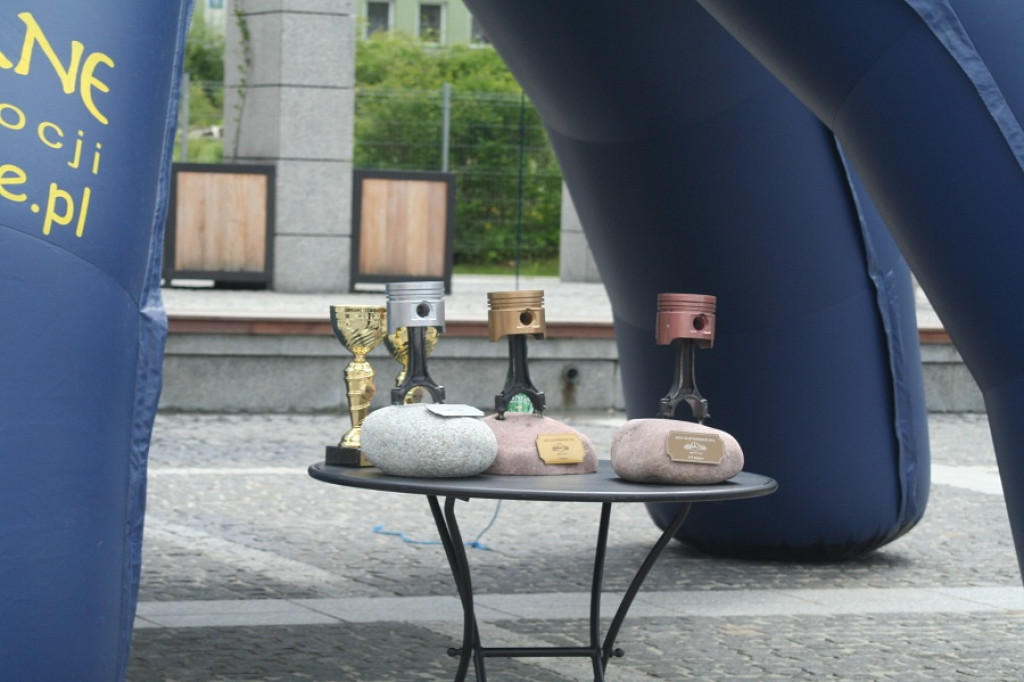 Zlot pod znakiem mercedesa