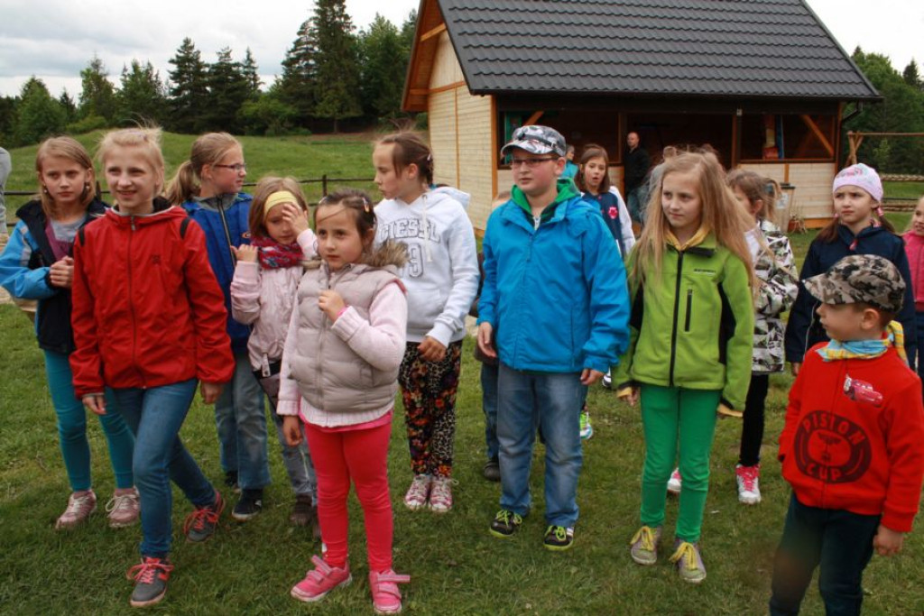 Dzień dziecka w Jaworkach: Edukacja poprzez zabawę