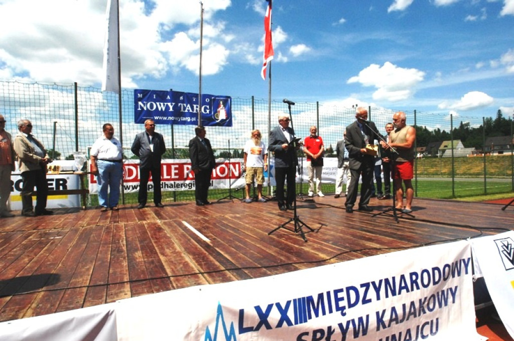 Ruszył spływ kajakowy na Dunajcu