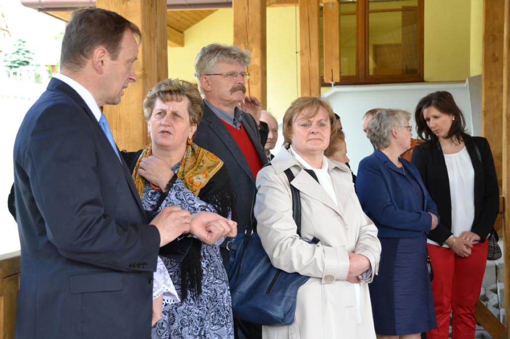 Nowe boisko i scena w Rogoźniku