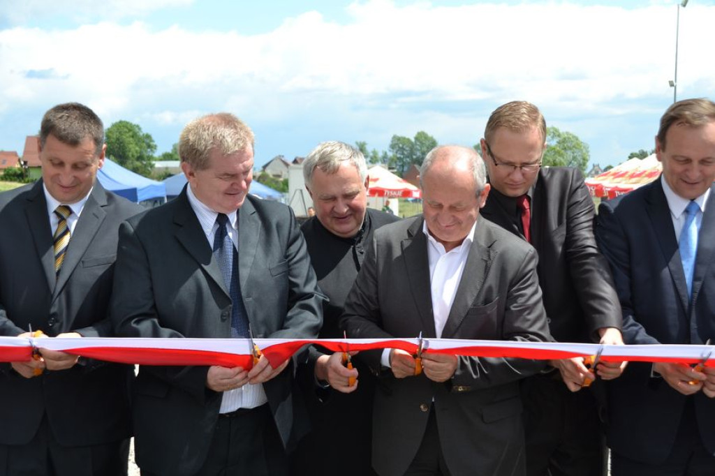 Nowe boisko i scena w Rogoźniku