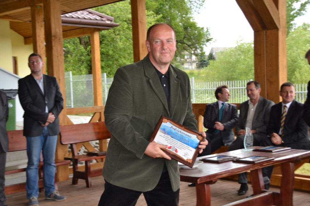 Nowe boisko i scena w Rogoźniku