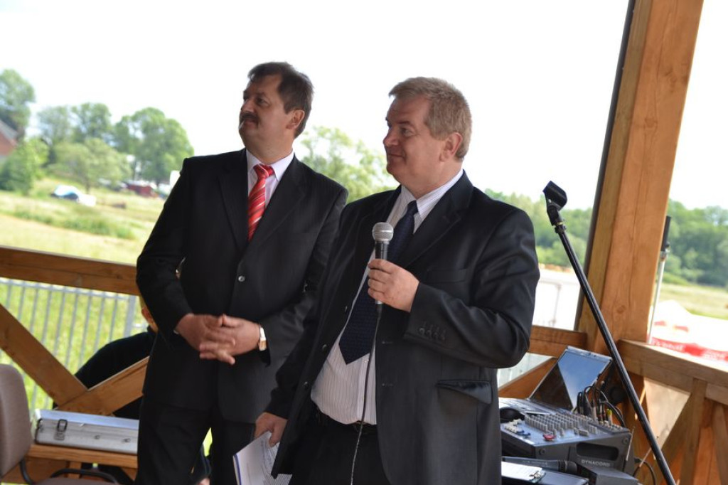 Nowe boisko i scena w Rogoźniku