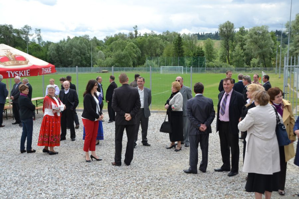 Nowe boisko i scena w Rogoźniku
