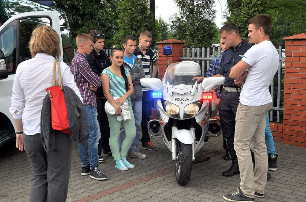Nowotarscy kadeci w katowickiej szkole policji