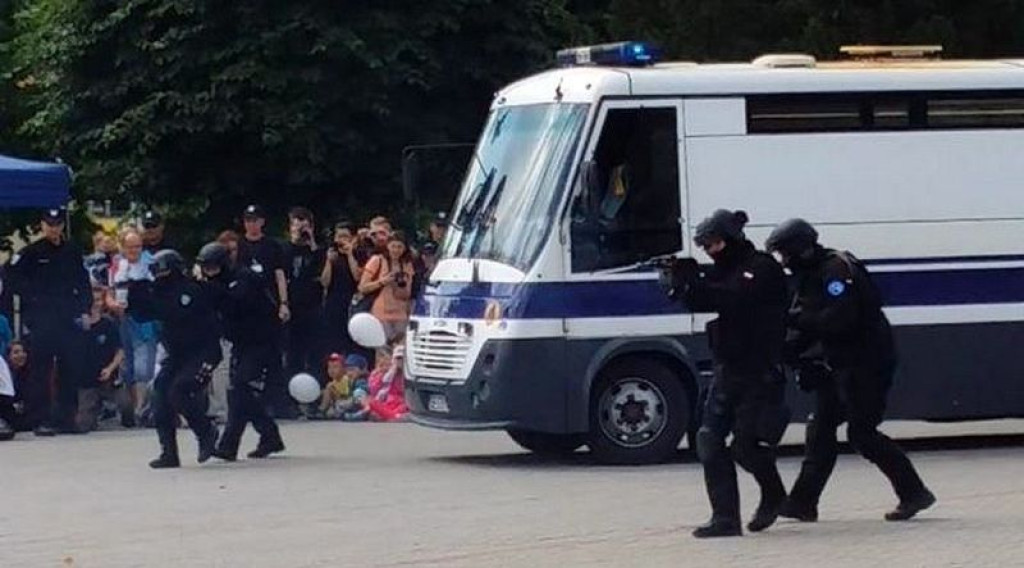 Nowotarscy kadeci w katowickiej szkole policji