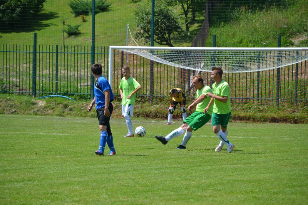 Boisko sportowe w Pyzówce zostało oficjalnie otwarte