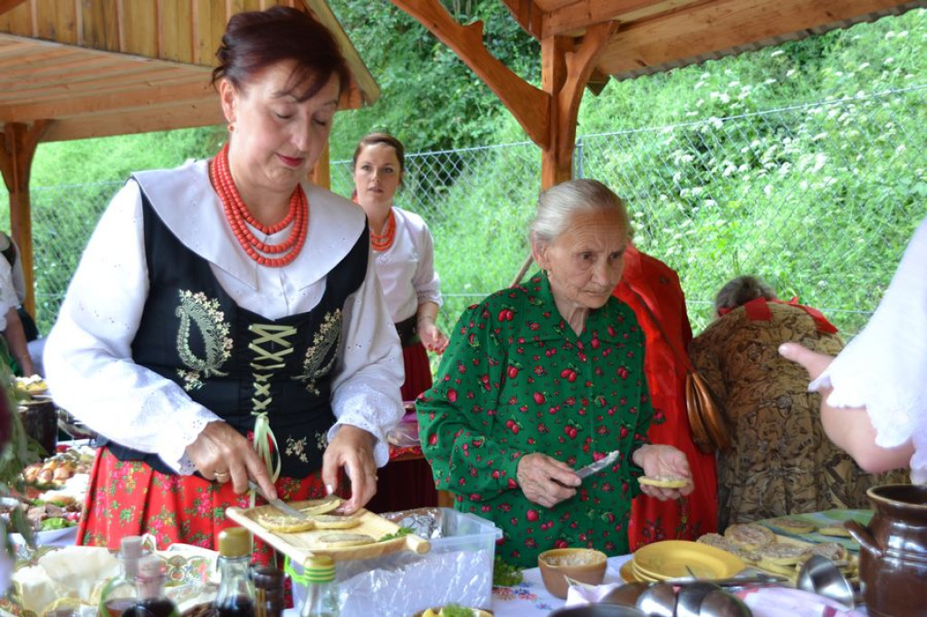 Łopuszna: Tradycja ze smakiem
