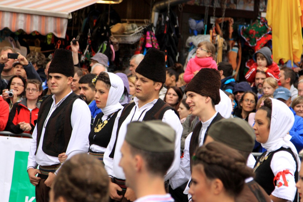 Korowód na początek festiwalu