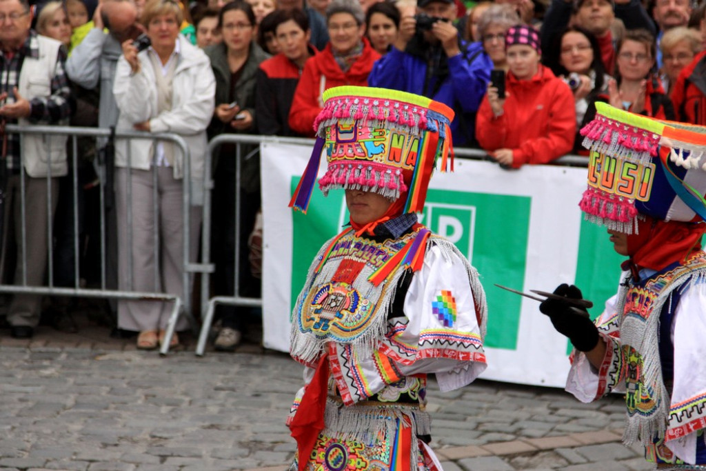 Korowód na początek festiwalu