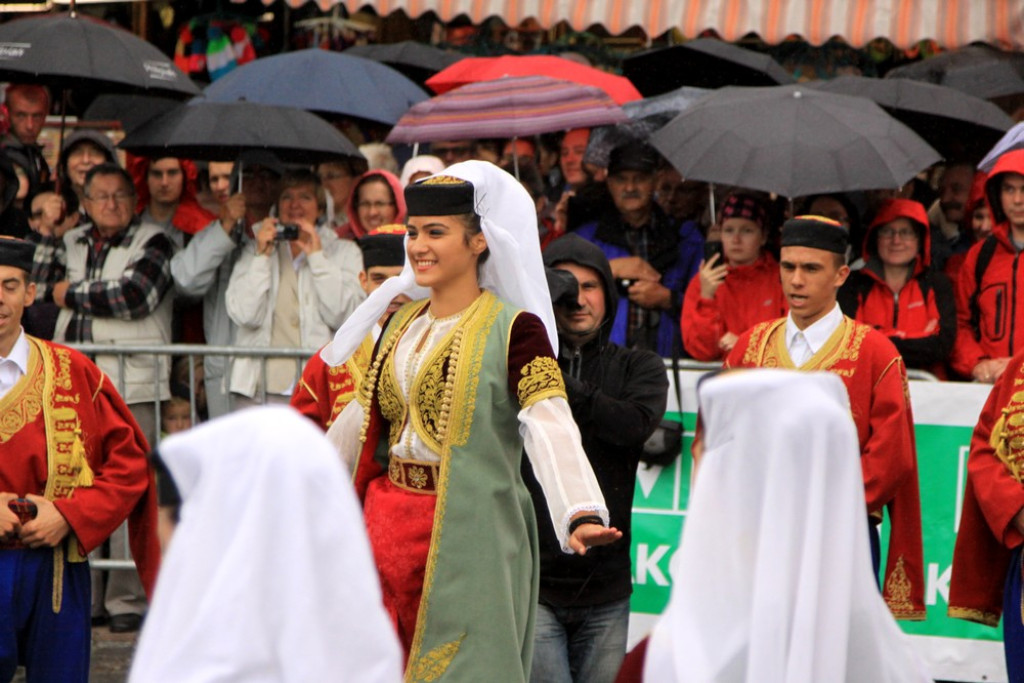 Korowód na początek festiwalu