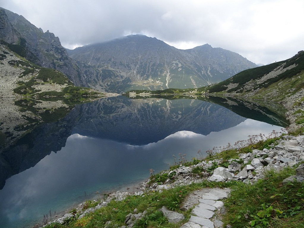 Tatrzańskie Stawy: Morskie Oko i Czarny Staw pod Rysami