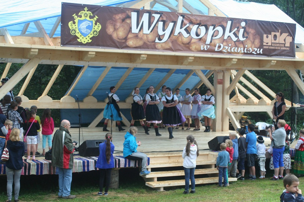 Wykopki w Dzianiszu