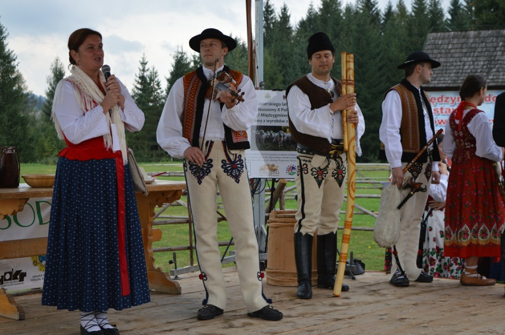 Polaniarski osod w deszczu