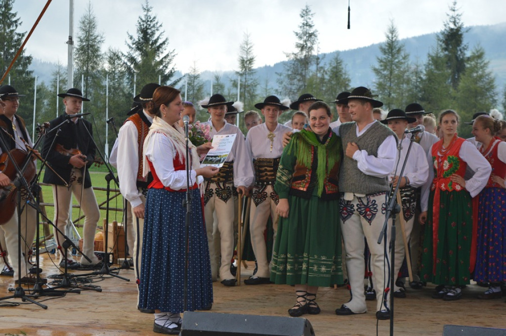 Polaniarski osod w deszczu