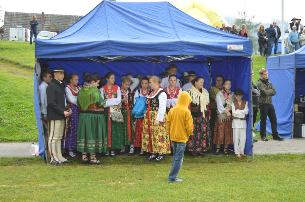 Polaniarski osod w deszczu