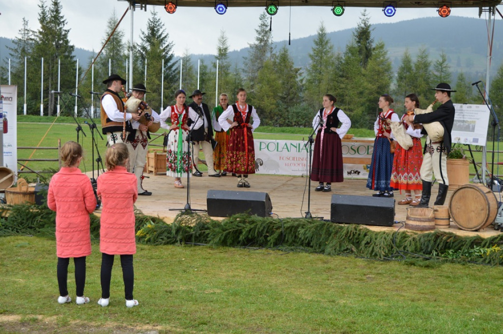 Polaniarski osod w deszczu