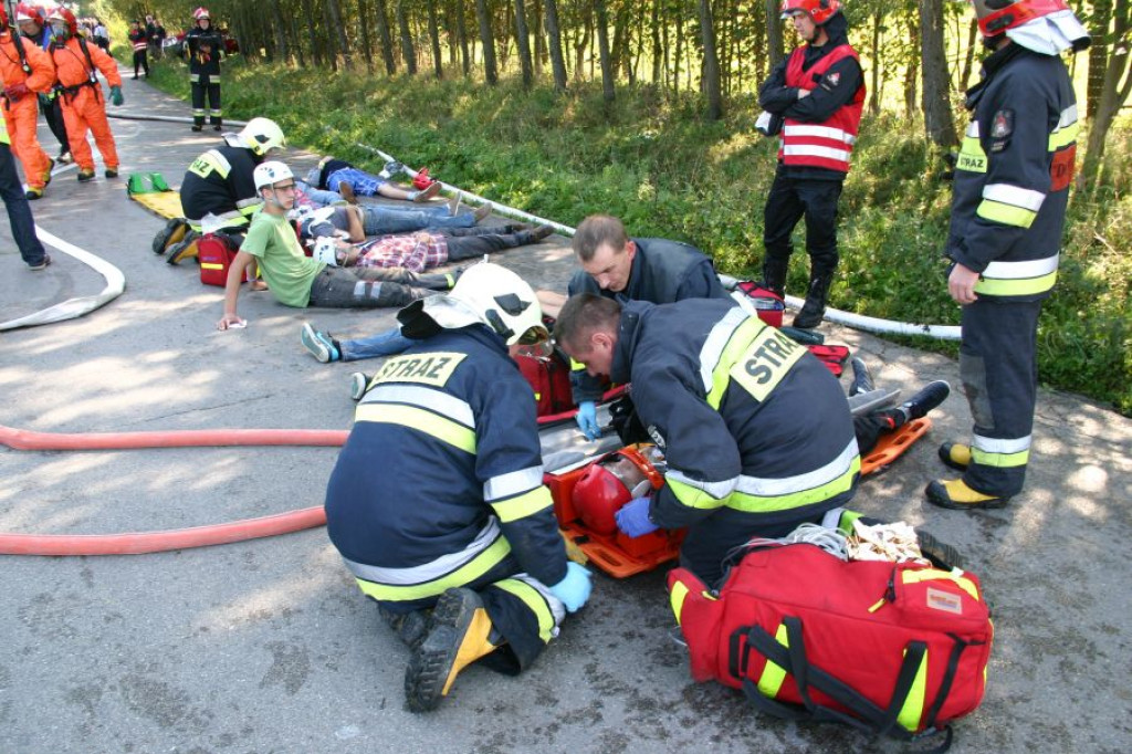 Manewry strażackie w Bystrej