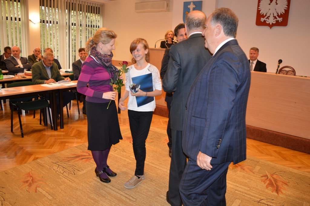 Nauczycielskie awanse, uczniowskie nagrody