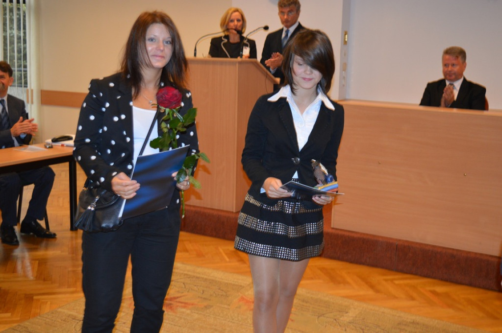 Nauczycielskie awanse, uczniowskie nagrody