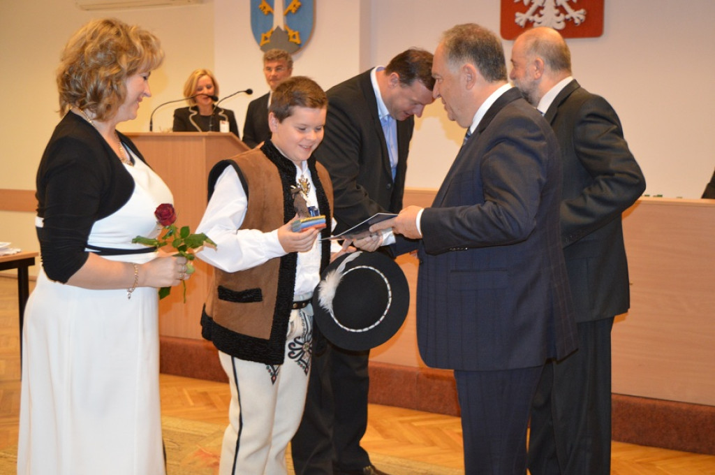 Nauczycielskie awanse, uczniowskie nagrody