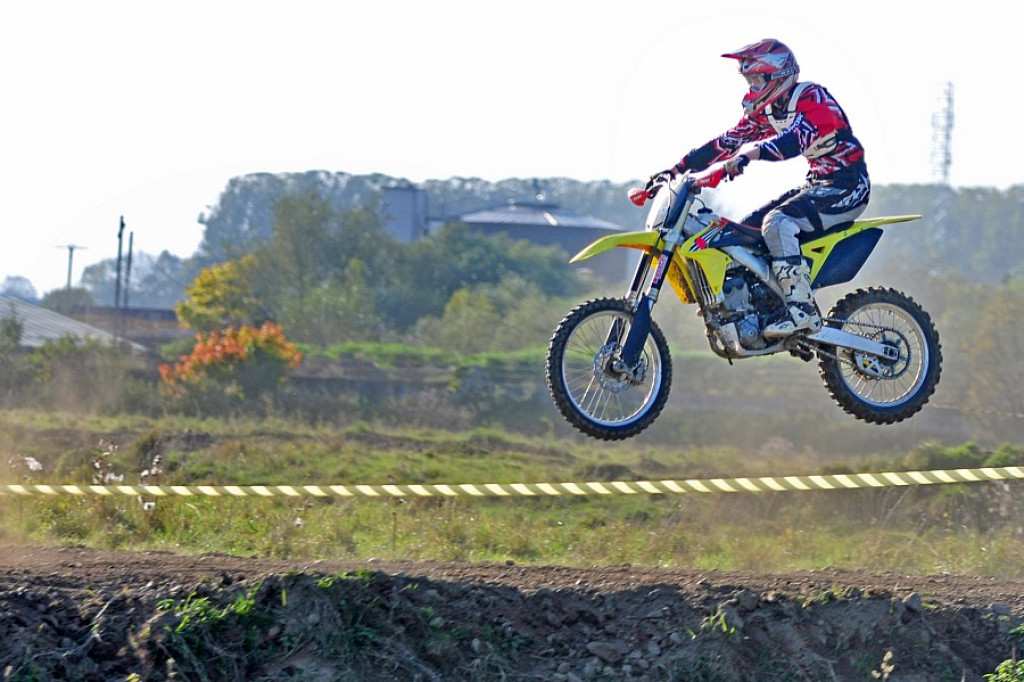 Amatorskie zawody motocrossowe