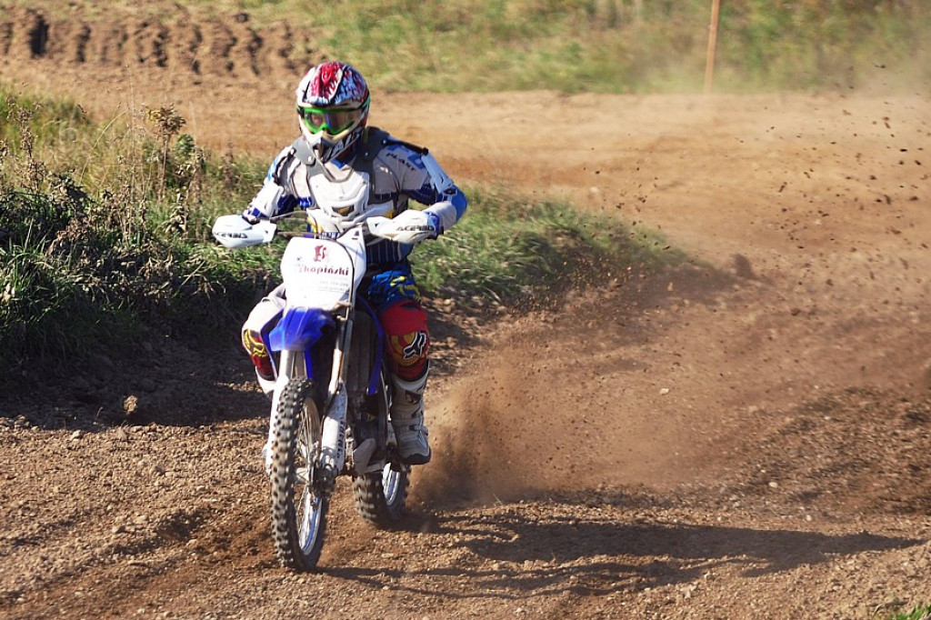 Amatorskie zawody motocrossowe