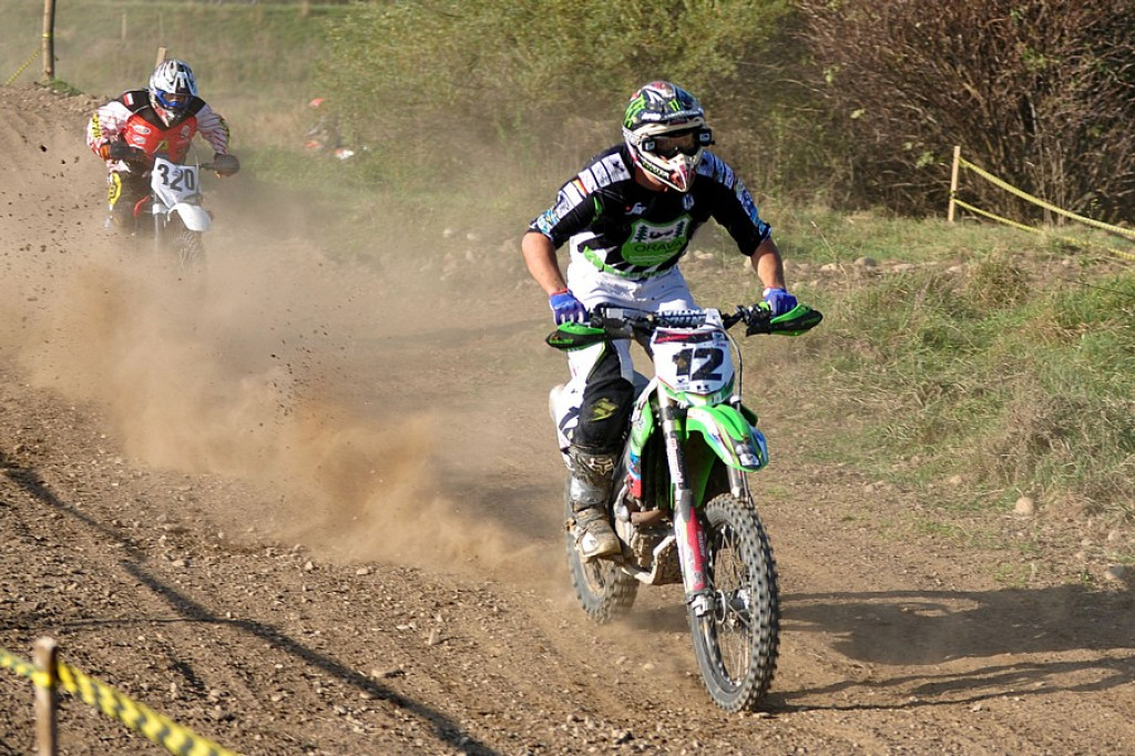 Amatorskie zawody motocrossowe