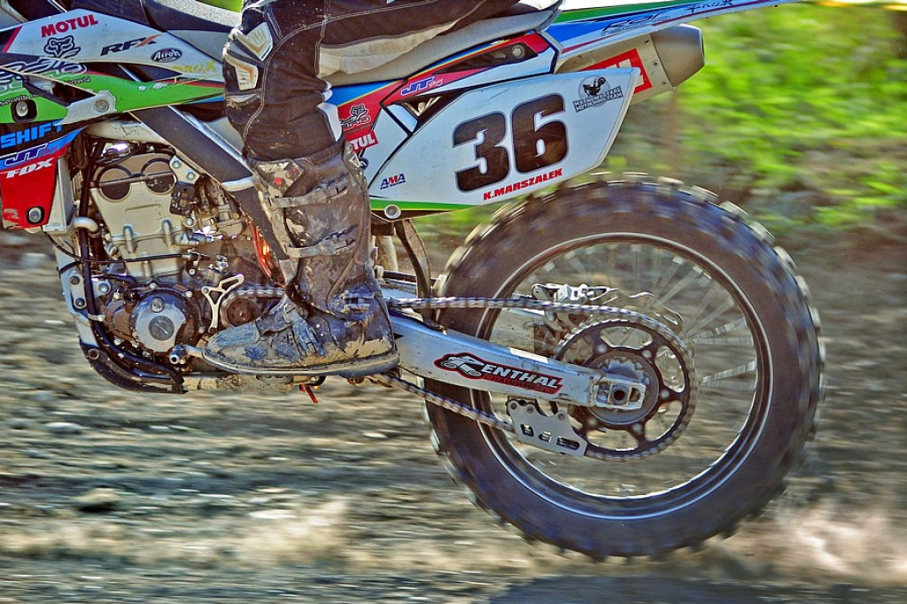 Amatorskie zawody motocrossowe