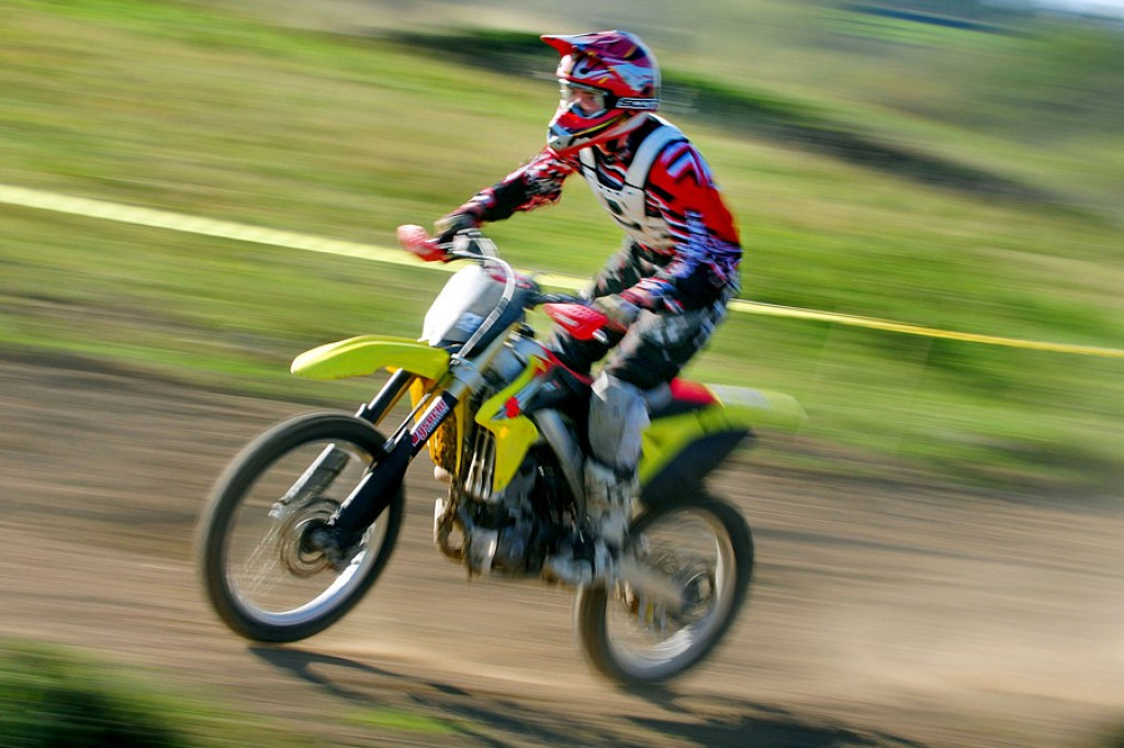 Amatorskie zawody motocrossowe