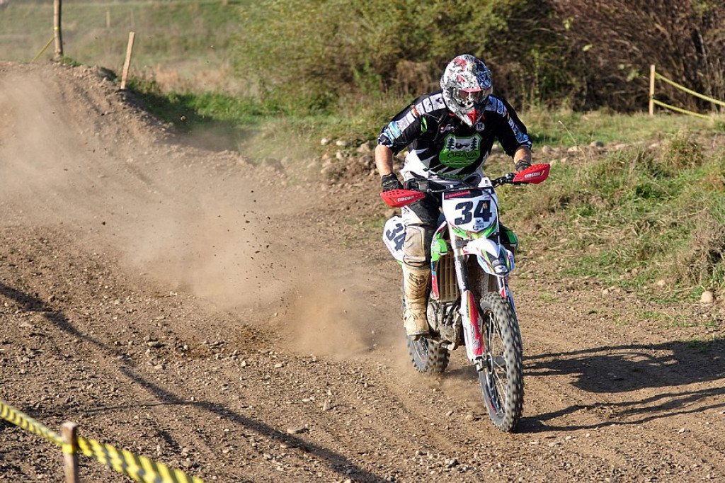 Amatorskie zawody motocrossowe