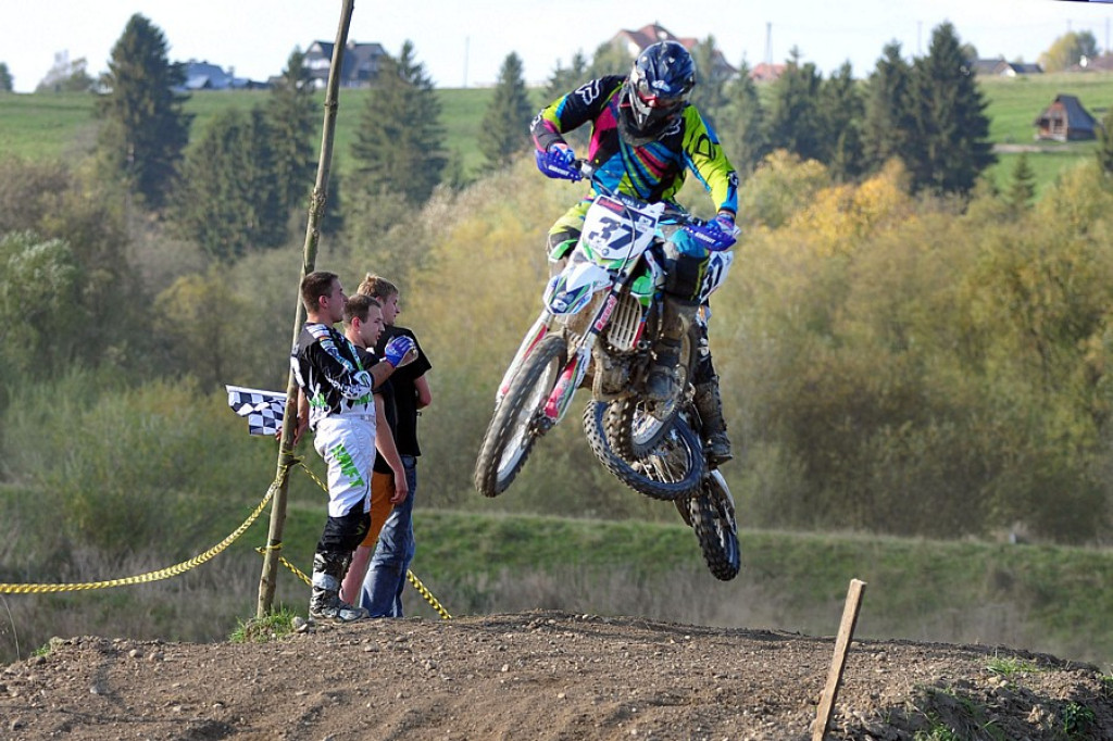 Amatorskie zawody motocrossowe
