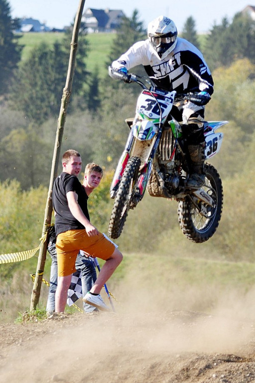 Amatorskie zawody motocrossowe