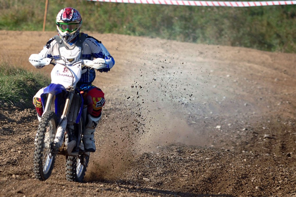 Amatorskie zawody motocrossowe