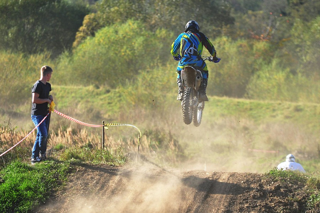 Amatorskie zawody motocrossowe