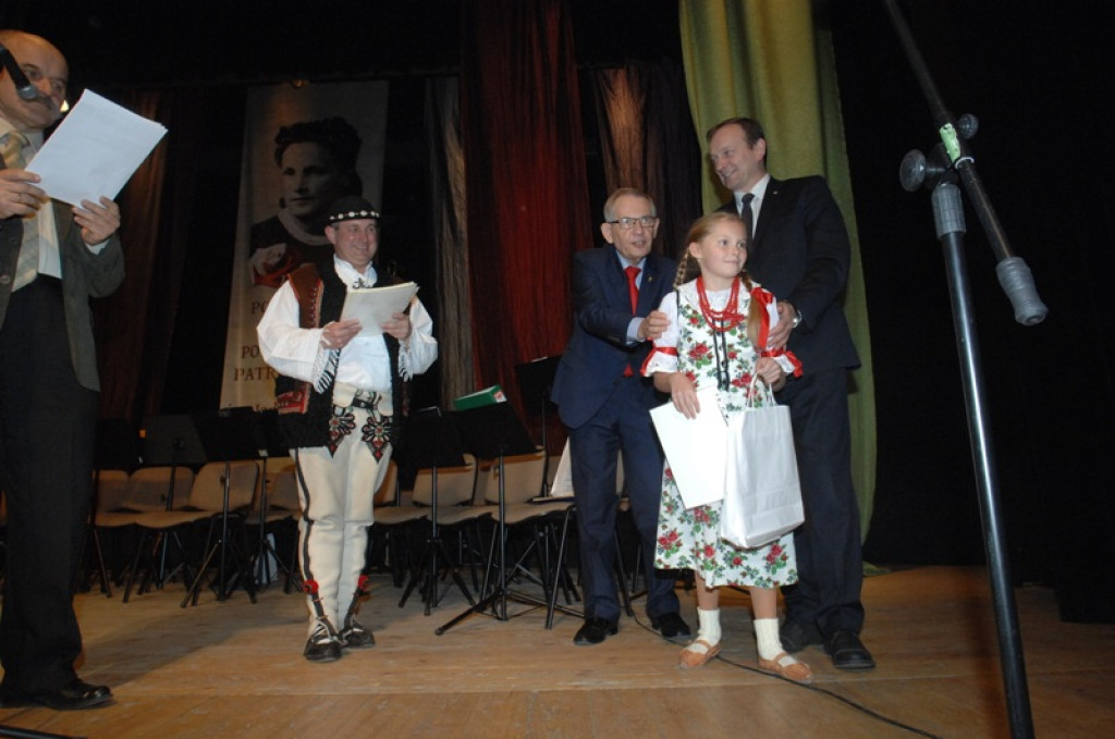 I Powiatowy Festiwal Poezji i Pieśni Patriotycznej w Nowym Targu