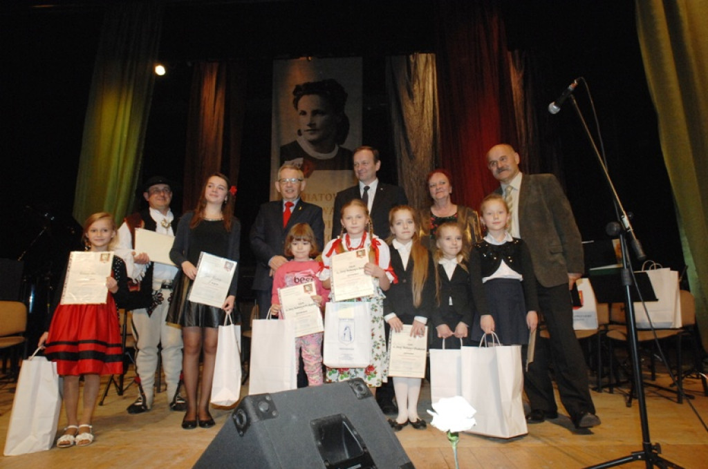 I Powiatowy Festiwal Poezji i Pieśni Patriotycznej w Nowym Targu