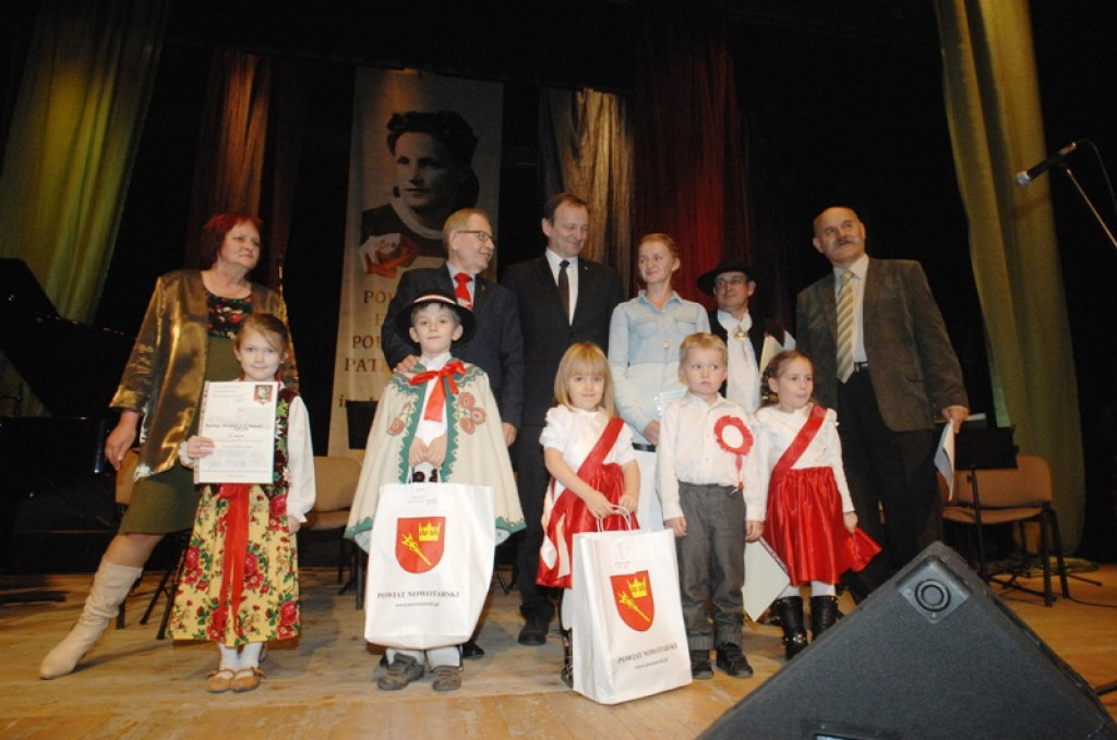 I Powiatowy Festiwal Poezji i Pieśni Patriotycznej w Nowym Targu