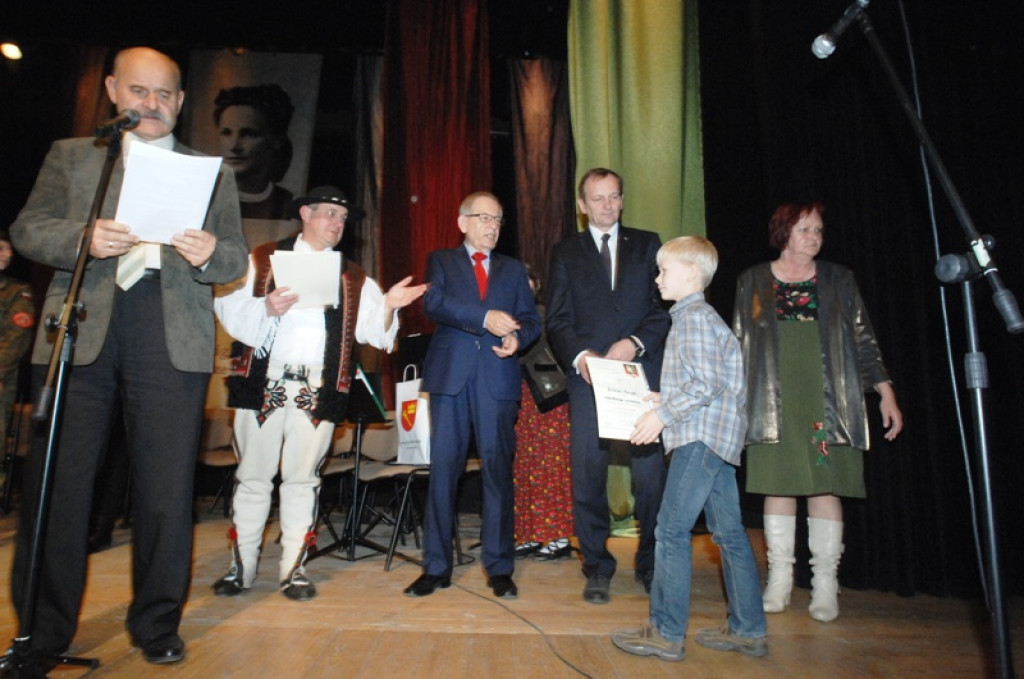 I Powiatowy Festiwal Poezji i Pieśni Patriotycznej w Nowym Targu