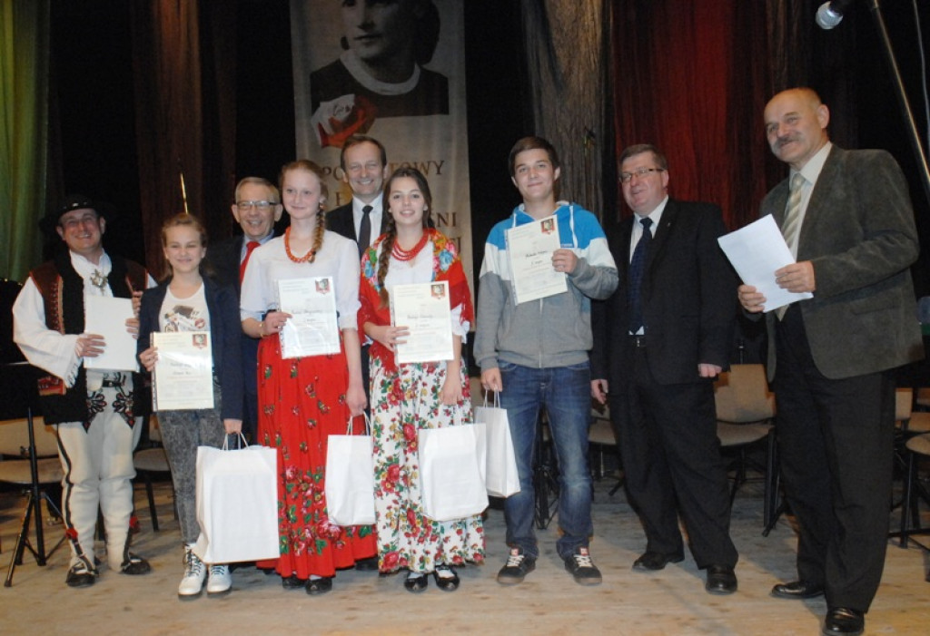 I Powiatowy Festiwal Poezji i Pieśni Patriotycznej w Nowym Targu
