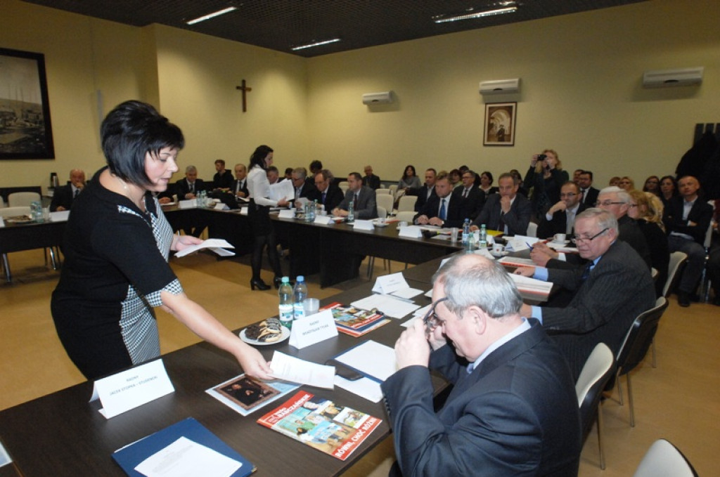 Radni powiatu nowotarskiego złożyli ślubowanie