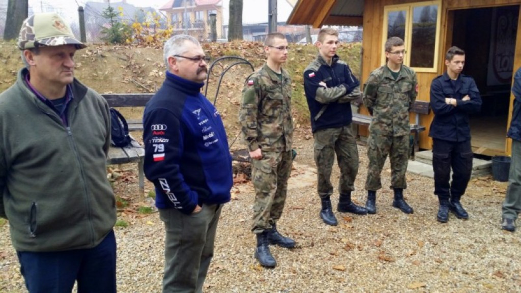 Historyczne strzelanie – cztery puchary dla kadetów