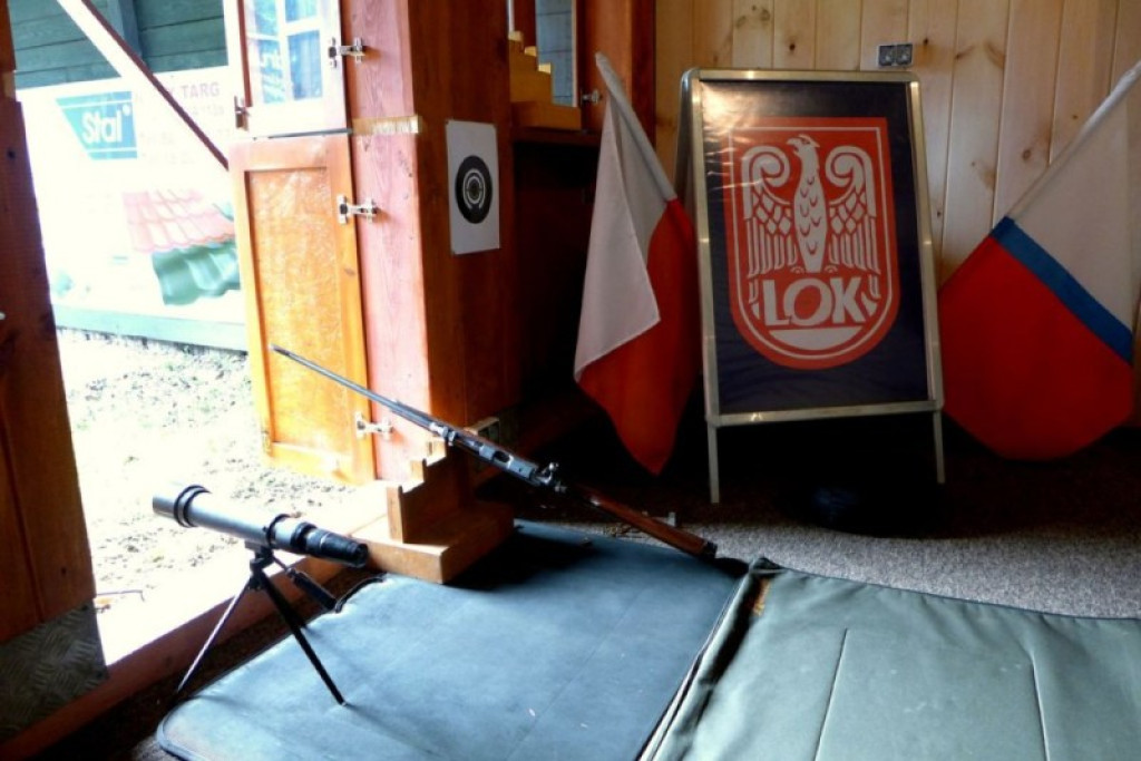 Historyczne strzelanie – cztery puchary dla kadetów