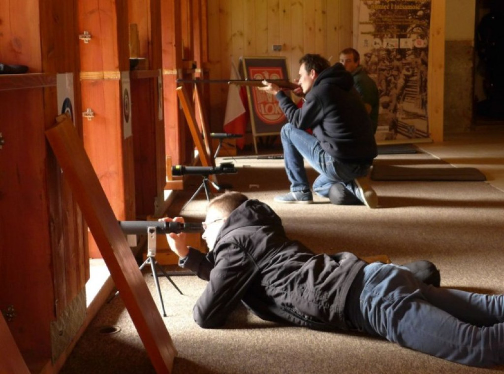 Historyczne strzelanie – cztery puchary dla kadetów