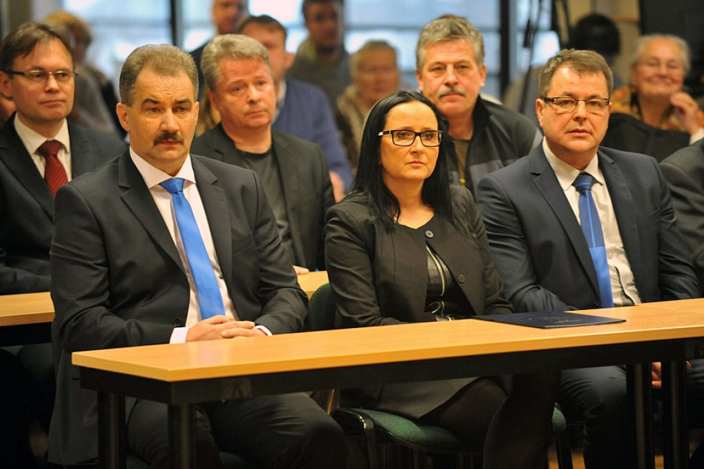 Uroczysta sesja w Zakopanem: Leszek Dorula zaprzysiężony