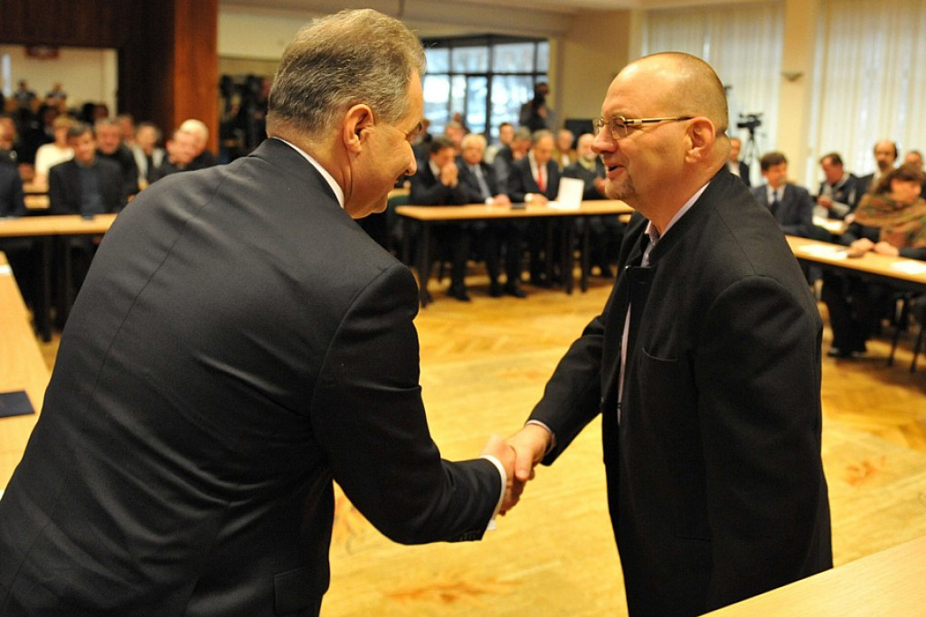 Uroczysta sesja w Zakopanem: Leszek Dorula zaprzysiężony